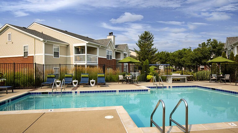 Resort-Inspired Swimming Pool and Sundeck